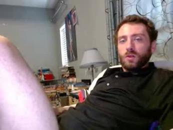 jacobjackpot123 — 在 chaturbate 直播的网络摄像头模特