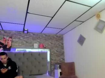 myluandjackhot — 在 chaturbate 直播的网络摄像头模特