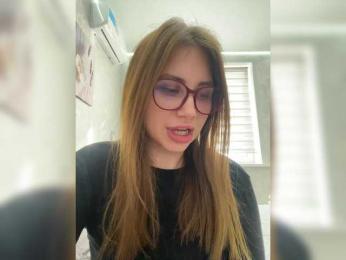 -LeiaProseccina- — 在 bongacams 直播的网络摄像头模特