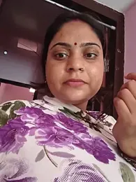 Aanushaka — Stripchat stream photo (Apr 2026)