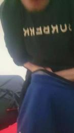 Al3xxx69d — 在 cam4 直播的网络摄像头模特