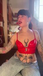 Dancing_w_Vale — 在 cam4 直播的网络摄像头模特