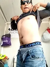 Hdheueiieirjr — Stripchat stream photo (Jun 2026)