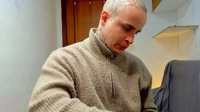 Layneinchains — Cam4 stream photo (Mar 2026)