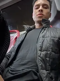 Eros_lee — 在 stripchat 直播的网络摄像头模特