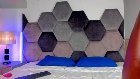 Latrellx7 — Stripchat stream photo (Mar 2026)