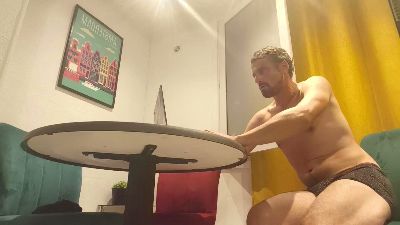 novices23 — 在 cam4 直播的网络摄像头模特