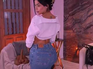 jennifer-rodriguez — 在 camsoda 直播的网络摄像头模特