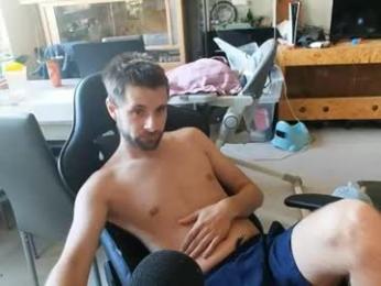 julia_official — 在 chaturbate 直播的网络摄像头模特