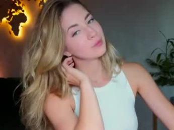 emmi_rosee — chaturbate