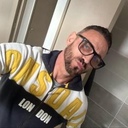 Uzes — Cam4 stream photo (Apr 2025)