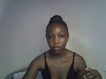 petite-alia — bongacams