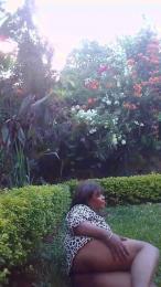 vaninyah — Cam4 stream photo (Apr 2026)