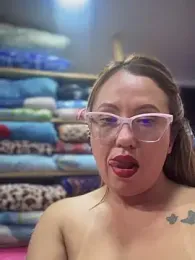 VIOLETA-25_ — Stripchat stream photo (Feb 2026)