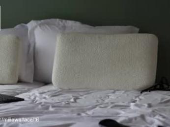 miiiawallace — Chaturbate stream photo (Sep 2026)