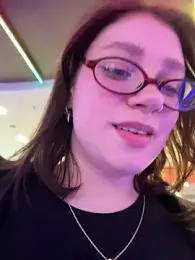 lucy-joy — Stripchat stream photo (Mar 2026)