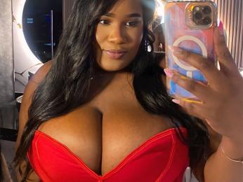 EmmyCastell — 在 livejasmin 直播的网络摄像头模特