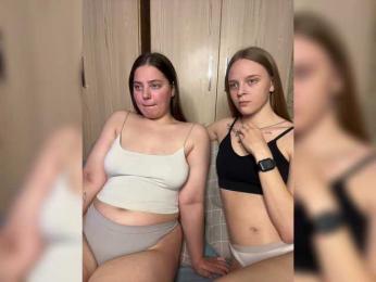 Ami-Alex — 在 bongacams 直播的网络摄像头模特