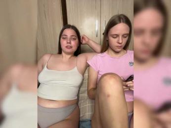 Ami-Alex — 在 bongacams 直播的网络摄像头模特