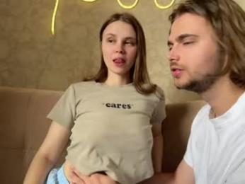 eva_calvin — 在 chaturbate 直播的网络摄像头模特