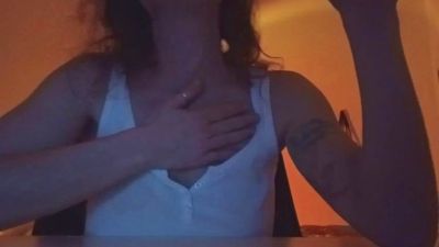 Larafoxok — 在 cam4 直播的网络摄像头模特