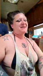 MissKemikal — 在 cam4 直播的网络摄像头模特