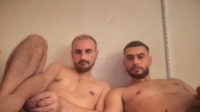 ROKO420 — 在 cam4 直播的网络摄像头模特