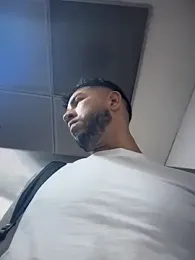 liam_bronw — Stripchat stream photo (Mar 2026)