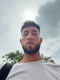 liam_bronw — Stripchat stream photo (Mar 2026)