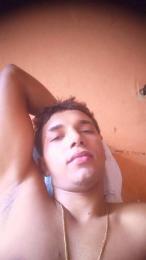 Vini18cm_novin — 在 cam4 直播的网络摄像头模特