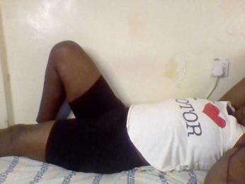 Sexxyblacky — 在 bongacams 直播的网络摄像头模特