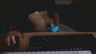 Kryk — 在 cam4 直播的网络摄像头模特