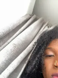 Mia_royal — Stripchat stream photo (Apr 2026)