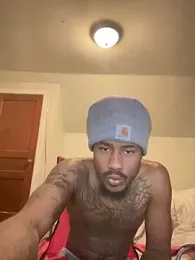 youngbull_dada — Stripchat stream photo (Mar 2026)