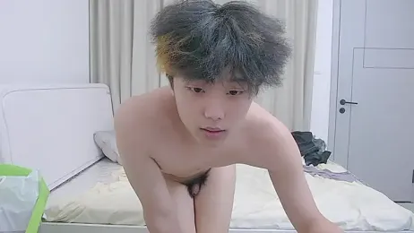 icecream-002 — 在 stripchat 直播的网络摄像头模特