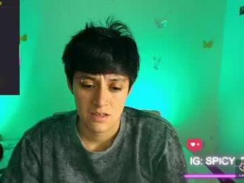 naty_lux19 — Chaturbate stream photo (May 2026)