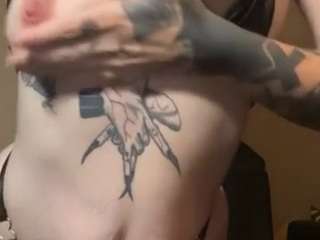 jaded-ink — 在 camsoda 直播的网络摄像头模特
