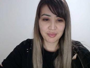 karina-love — Bongacams stream photo (Dec 2025)