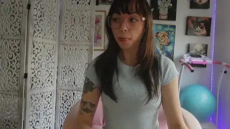 makiyahbelle — 在 stripchat 直播的网络摄像头模特