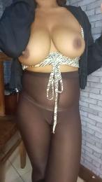 Kim_init — 在 cam4 直播的网络摄像头模特