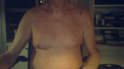 intoblkmen — Cam4 stream photo (Aug 2026)
