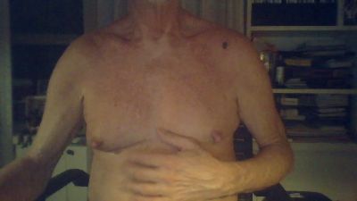 intoblkmen — Cam4 stream photo (Aug 2026)