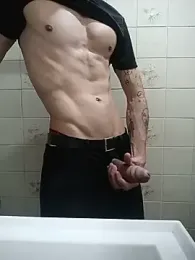 Bruninhodot — Stripchat stream photo (Sep 2026)