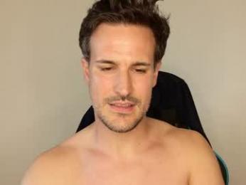 firefighterr88 — 在 chaturbate 直播的网络摄像头模特