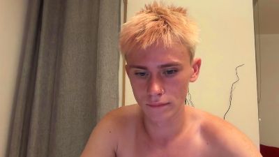 twinkniko — Cam4 stream photo (Jul 2026)