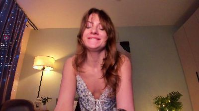 sonicdesire — 在 cam4 直播的网络摄像头模特