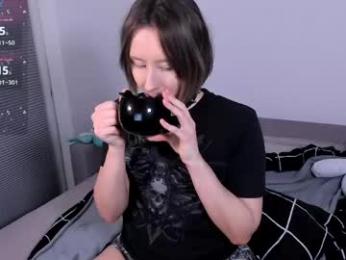 mothkink — Chaturbate stream photo (Apr 2026)