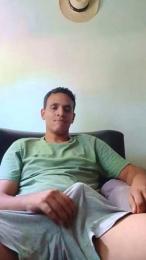 Zakaria01 — 在 cam4 直播的网络摄像头模特