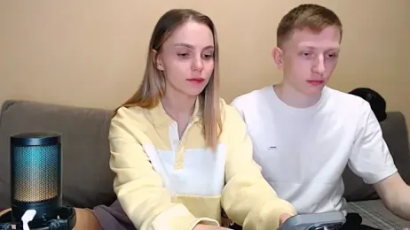 juliaanddima — 在 stripchat 直播的网络摄像头模特