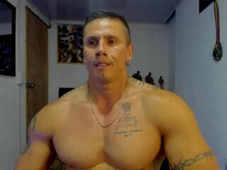 Mac Moody — flirt4free